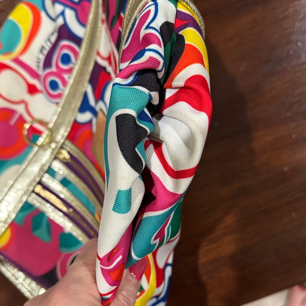 Coach Certified Authentic Multicolor Signature Tote with Gold Leather Straps - Picture 7 of 14